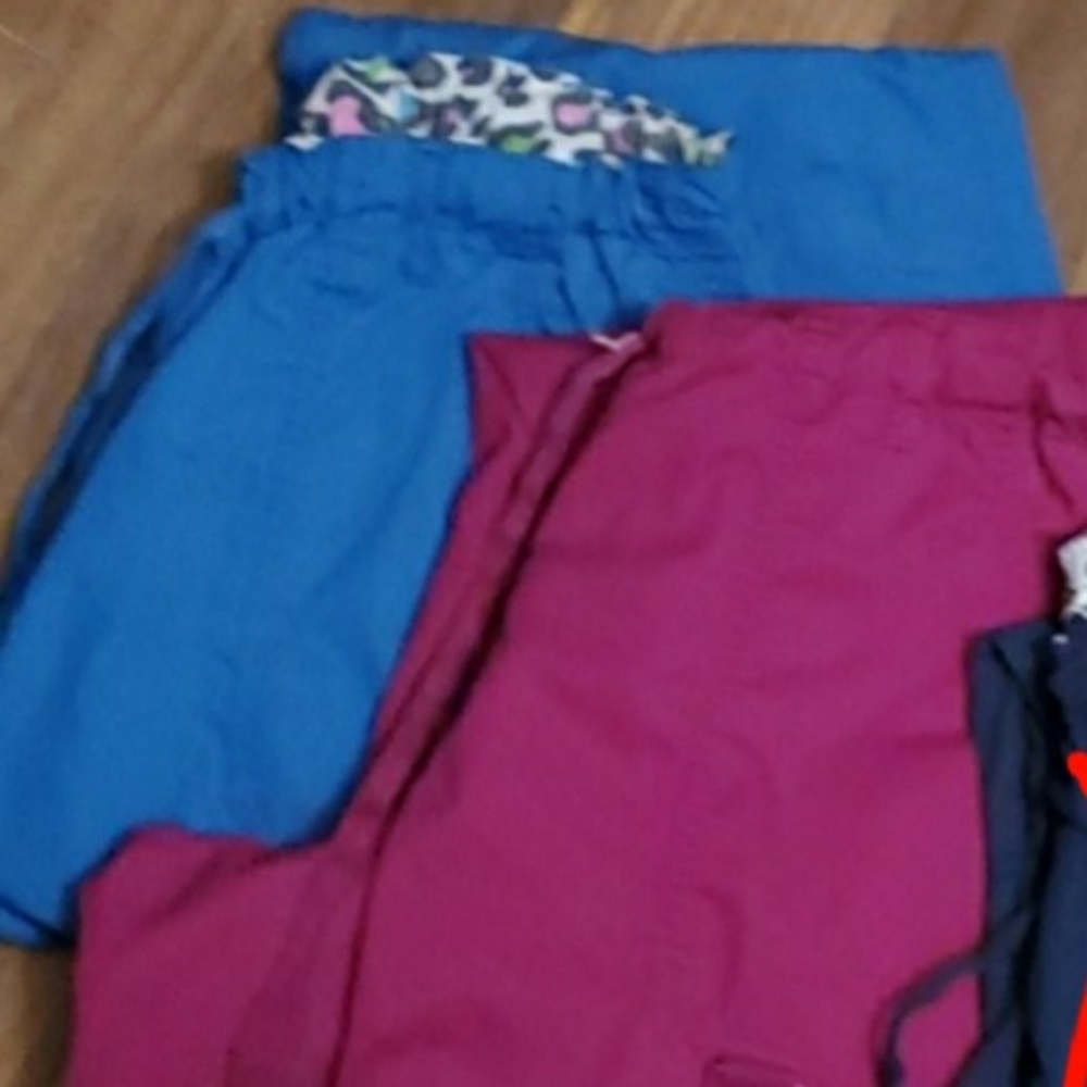Scrub pants